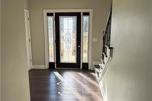 11395 Brookhollow Trail, Alpharetta, GA 30022 - Photo 8