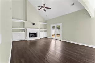 11395 Brookhollow Trail, Alpharetta, GA 30022 - Photo 24