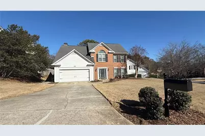 11395 Brookhollow Trail, Alpharetta, GA 30022 - Photo 2