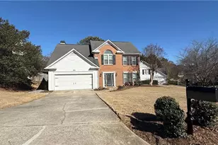 11395 Brookhollow Trail, Alpharetta, GA 30022 - Photo 2