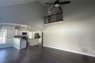 11395 Brookhollow Trail, Alpharetta, GA 30022 - Photo 18