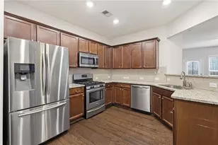 1615 Hampton Oaks Dr, Alpharetta, GA 30004 - Photo 2