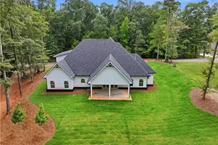 1444 Red Cedar Rd, Commerce, GA 30530 - Photo 32