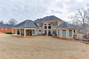 2525 Heritage Ct, Buford, GA 30518 - Photo 58