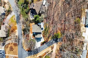 2060 Kinridge Rd, Marietta, GA 30062 - Photo 60