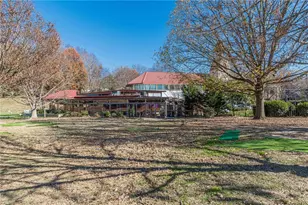 547 Elmwood Dr NE, Atlanta, GA 30306 - Photo 104