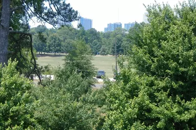 547 Elmwood Drive NE, Atlanta, GA 30306 - Photo 2