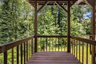873 Edgewater Cir, Marietta, GA 30062 - Photo 12