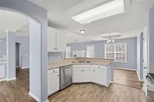 843 Brandon Dr, Winder, GA 30680 - Photo 8