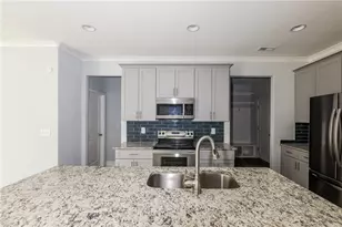 220 Parker Dr, McDonough, GA 30253 - Photo 6