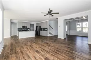 220 Parker Dr, McDonough, GA 30253 - Photo 2