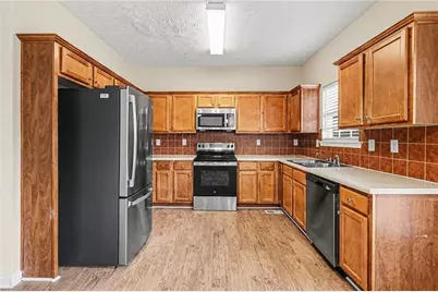 1609 Deer Creek Lane, Monroe, GA 30655 - Photo 8