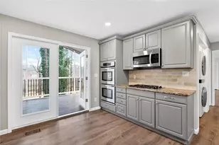 4554 S Landing Dr, Marietta, GA 30066 - Photo 14