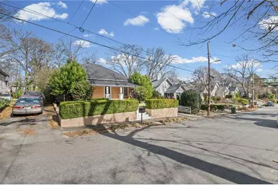 805 Antone Street NW, Atlanta, GA 30318 - Photo 2