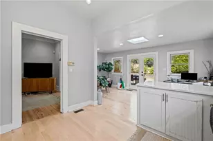 805 Antone St NW, Atlanta, GA 30318 - Photo 14