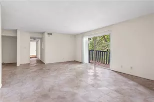 1315 Camelot Dr, Atlanta, GA 30349 - Photo 2