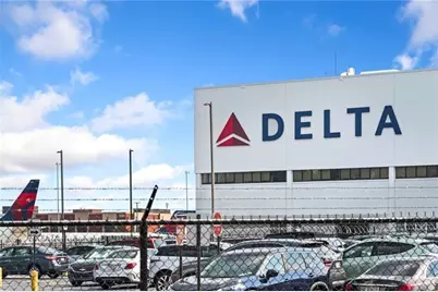 1315 Camelot Drive, Atlanta, GA 30349 - Photo 24