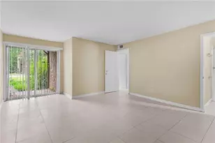 115 Camelot Dr, Atlanta, GA 30349 - Photo 12