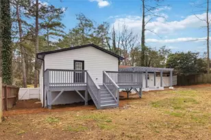 2275 Country Club Ln, Atlanta, GA 30311 - Photo 26