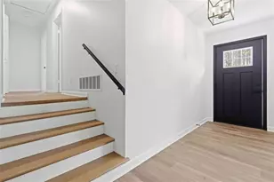 2275 Country Club Ln, Atlanta, GA 30311 - Photo 4