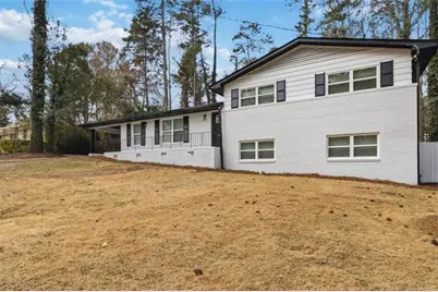 2275 Country Club Lane, Atlanta, GA 30311 - Photo 2