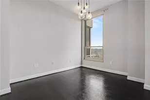 2626 Peachtree Rd NW, Atlanta, GA 30305 - Photo 12