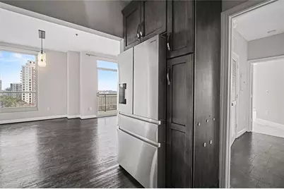 2626 Peachtree Road NW #901, Atlanta, GA 30305 - Photo 6