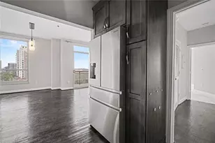 2626 Peachtree Rd NW, Atlanta, GA 30305 - Photo 6