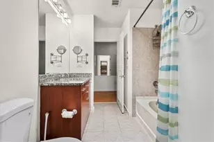 250 Pharr Rd NE, Atlanta, GA 30305 - Photo 16