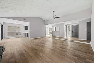 339 Park Ridge Cir, Riverdale, GA 30274 - Photo 8