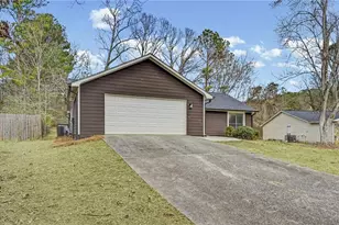 339 Park Ridge Cir, Riverdale, GA 30274 - Photo 2