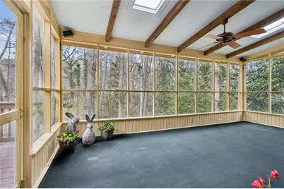 7660 Brigham Drive, Sandy Springs, GA 30350 - Photo 16