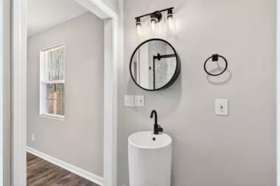 250 Lawrence Street, Adairsville, GA 30103 - Photo 8