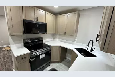 250 Lawrence Street, Adairsville, GA 30103 - Photo 4