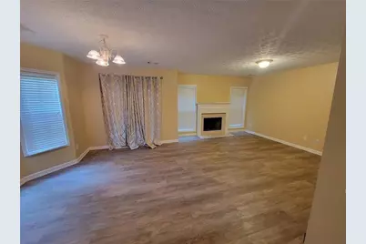 6071 Grovegate Lane, Tucker, GA 30084 - Photo 4