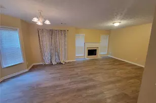 6071 Grovegate Ln, Tucker, GA 30084 - Photo 4