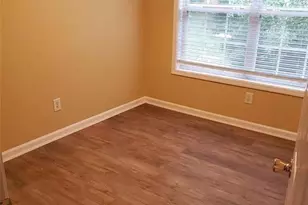 6071 Grovegate Ln, Tucker, GA 30084 - Photo 12