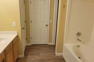 6071 Grovegate Ln, Tucker, GA 30084 - Photo 14