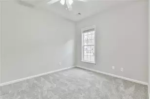 6319 Rockpoint Ln, Hoschton, GA 30548 - Photo 18