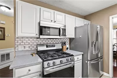 3809 Kirkwood Run NW, Kennesaw, GA 30144 - Photo 8