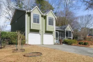 635 Cranberry Trail, Roswell, GA 30076 - Photo 2