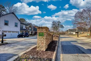 9135 Golfview Ln, Covington, GA 30014 - Photo 8