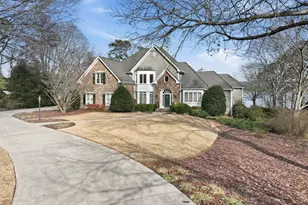 4328 Willow Oak Dr, Gainesville, GA 30506 - Photo 2