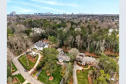 328 King Road NW, Atlanta, GA 30342 - Photo 42