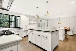 328 King Rd NW, Atlanta, GA 30342 - Photo 12