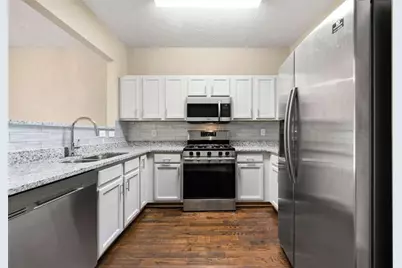 1343 Penhurst Drive, Lawrenceville, GA 30043 - Photo 10