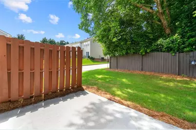 1343 Penhurst Drive, Lawrenceville, GA 30043 - Photo 24