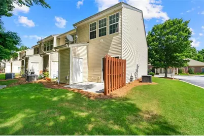 1343 Penhurst Drive, Lawrenceville, GA 30043 - Photo 22