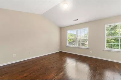 1343 Penhurst Drive, Lawrenceville, GA 30043 - Photo 16