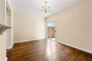 1343 Penhurst Dr, Lawrenceville, GA 30043 - Photo 6